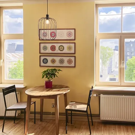 Sunny And Cozy 3room Flat, Free Parking, Free Wifi, Self Check In *