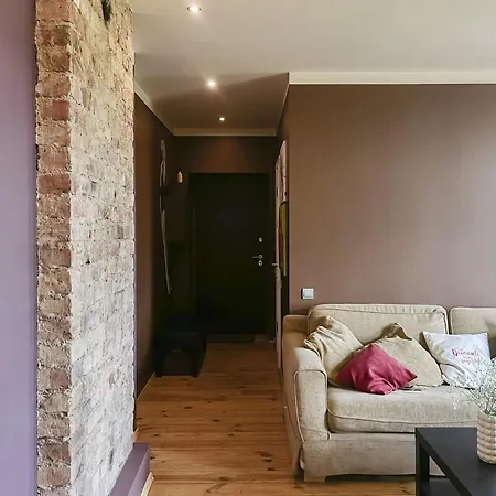 Sunny And Cozy 3room Flat, Free Parking, Free Wifi, Self Check In * Riga