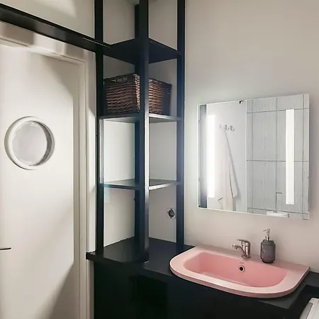 Sunny And Cozy 3room Flat, Free Parking, Free Wifi, Self Check In Apartamento